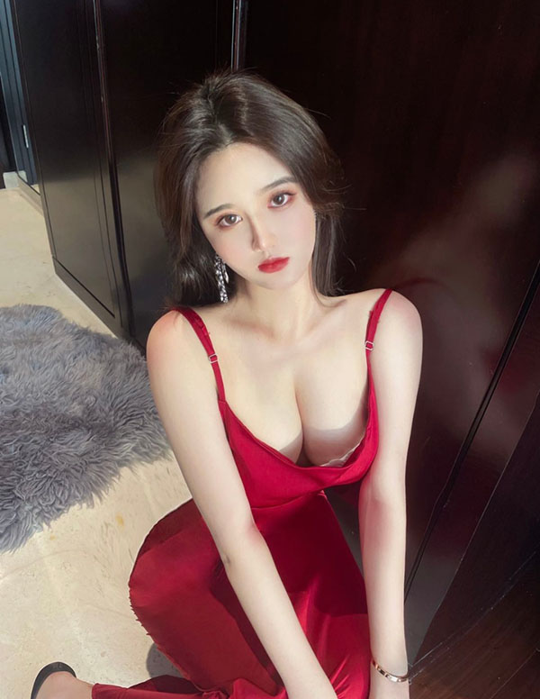 纽约外围模特经纪人